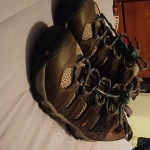 Keen shoes from Cabellas womens 6.5